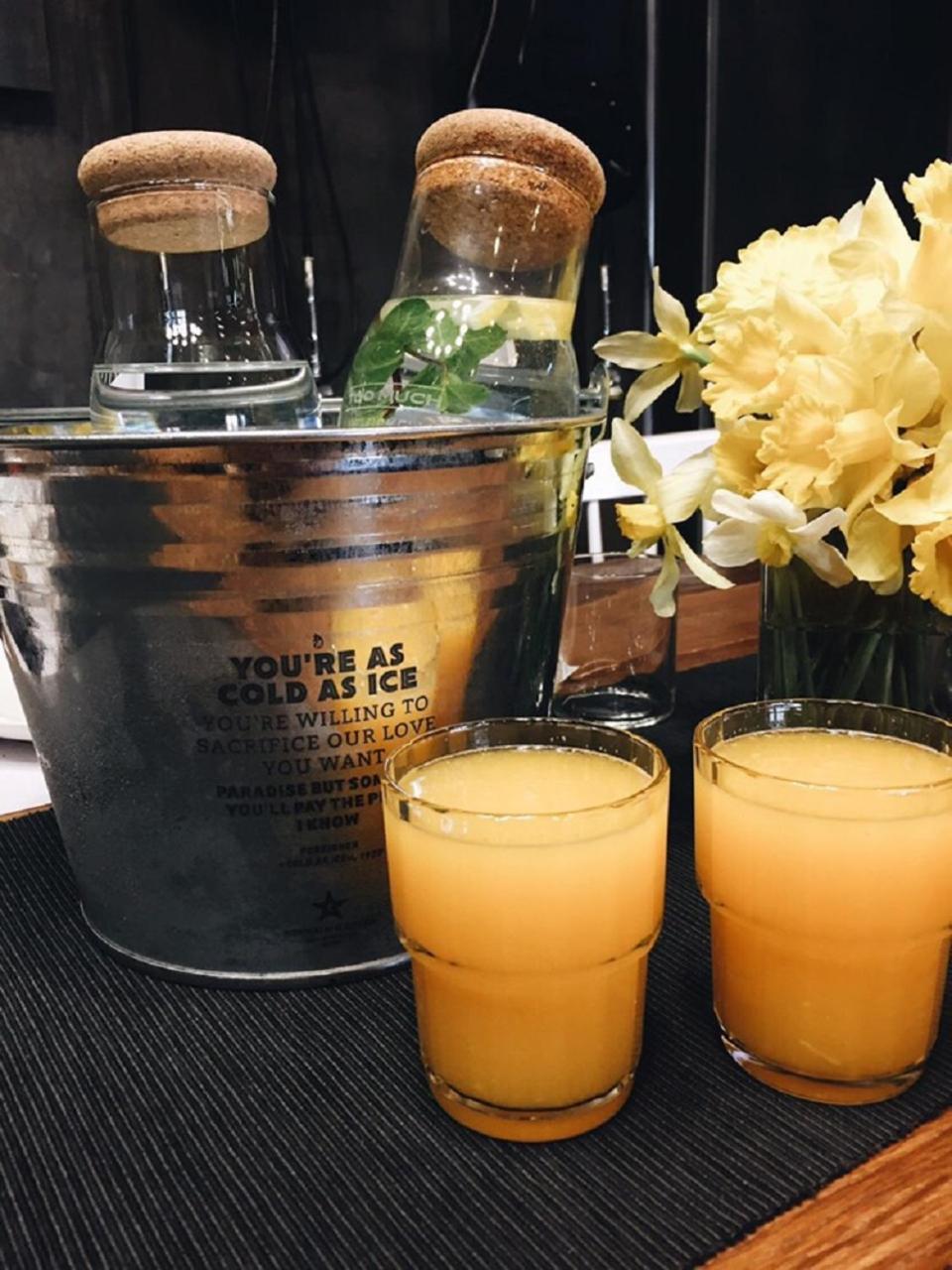 房间和房客设计酒店 敖德萨 外观 照片